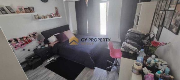 Дом с 4 спальнями в Арадипу, Кипр № 10810 10