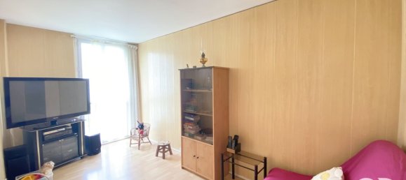 3 bedrooms Apartment in Valenton, France No. 330365 4