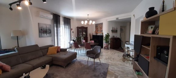 8 rooms Apartment in Caltanissetta, Italy No. 252194 4
