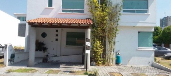 4 bedrooms House in Queretaro, Mexico No. 156834 2