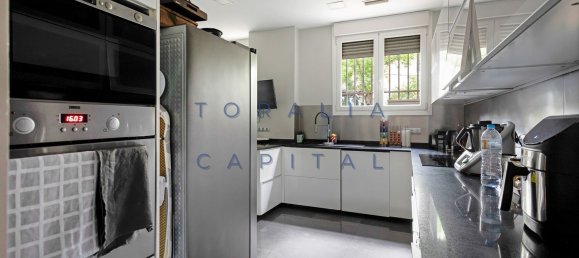 3 bedrooms Apartment in Madrid, Spain No. 148521 19