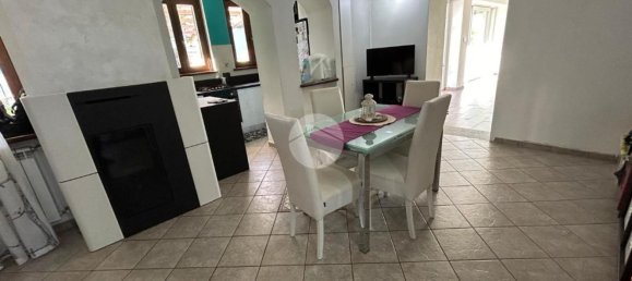 8 rooms House in Sant'Ambrogio di Torino, Italy No. 129890 3