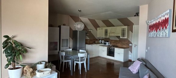 1 غرف نوم شقة في Dormelletto, Italy رقم 320619 10