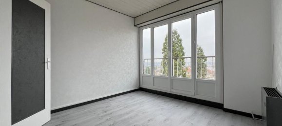 3 bedrooms Apartment in Chennevieres-sur-Marne, France No. 184670 7