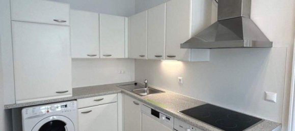 2 rooms Apartment in Neubau, Austria No. 159438 3
