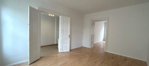 2 rooms Apartment in Neubau, Austria No. 159438 2