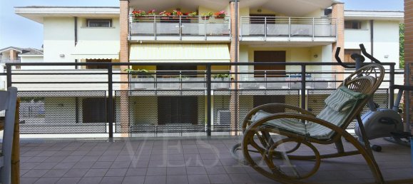 Квартира с 3 комнатами в Инцаго, Италия № 339069 8