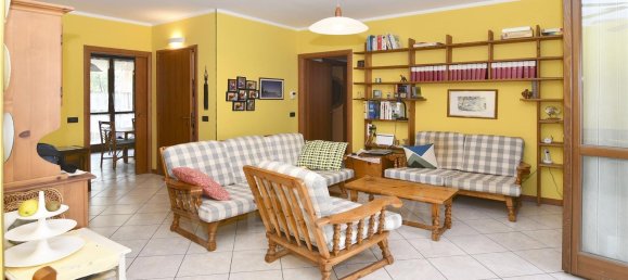 Квартира с 3 комнатами в Инцаго, Италия № 339069 7