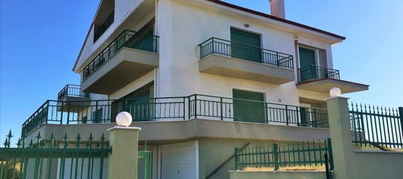 5 bedrooms Commercial property in Thessaloniki, Greece No. 4294 2