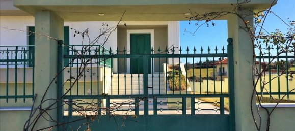 5 bedrooms Commercial property in Thessaloniki, Greece No. 4294 3