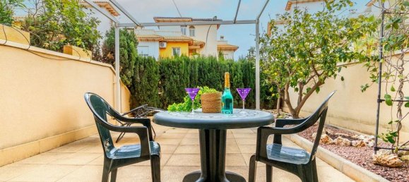 Квартира с 2 спальнями в Дехеса де Кампоамор, Испания № 156711 26