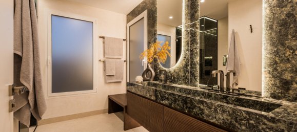 3 bedrooms Apartment in Estepona, Spain No. 20285 14