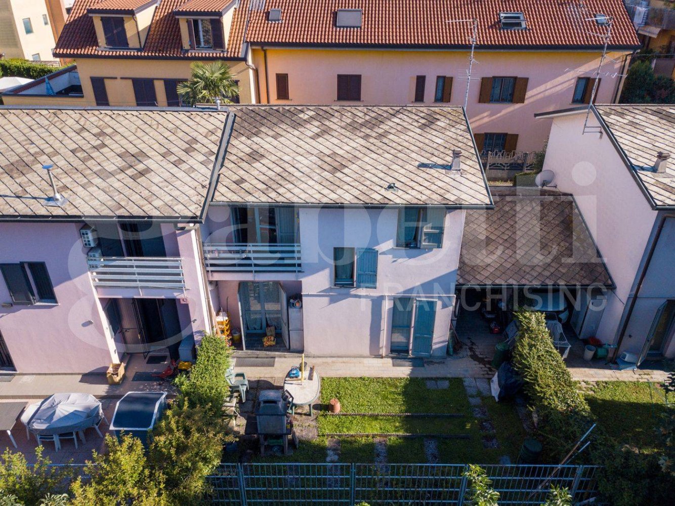 Casa de 3 dormitorios en Cesano Maderno, Italy No. 275286