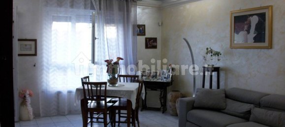 2 bedrooms Apartment in Turin, Italy No. 264437 18