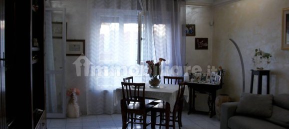 2 bedrooms Apartment in Turin, Italy No. 264437 20