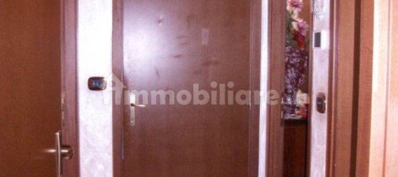 2 bedrooms Apartment in Turin, Italy No. 264437 12