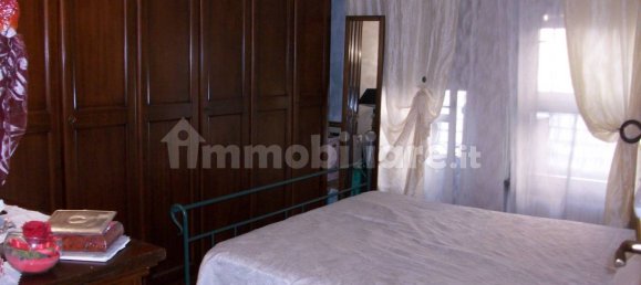 2 bedrooms Apartment in Turin, Italy No. 264437 9