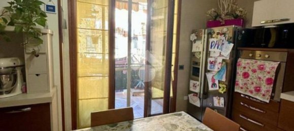 Apartamento T3 em Naples, Italy N.º 212466 8