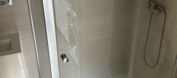 1 bedroom Apartment in Paris, France No. 312038 7