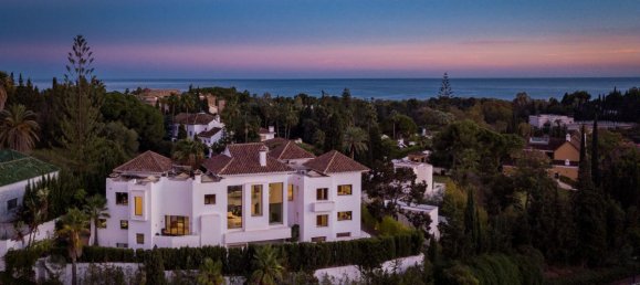 8 bedrooms Villa in Marbella Golden Mile, Spain No. 2948 11