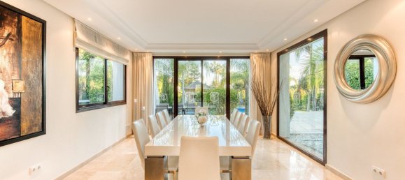 8 bedrooms Villa in Marbella Golden Mile, Spain No. 2948 3