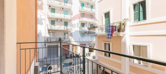 Офис 140м² в Бари, Италия № 274999 3