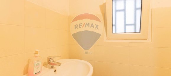 Офис 140м² в Бари, Италия № 274999 13