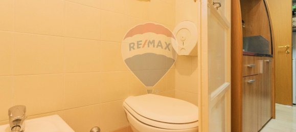 Офис 140м² в Бари, Италия № 274999 14