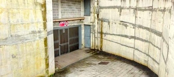 Гараж с 2 комнатами в Ези, Италия № 354930 7