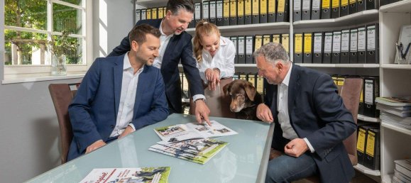 4-salle Appartement à Offenbach, Germany No. 349036 9