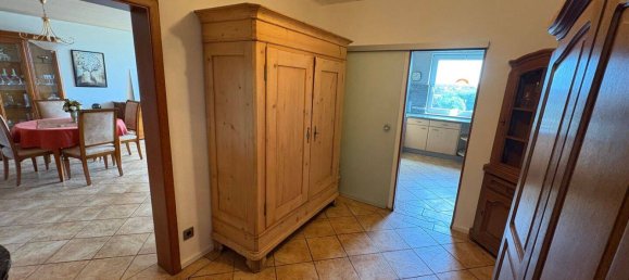 4-salle Appartement à Offenbach, Germany No. 349036 3