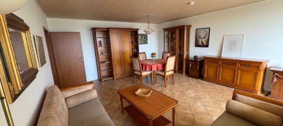 4-salle Appartement à Offenbach, Germany No. 349036 2