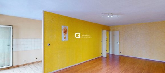 Apartamento de 1 dormitorio en Oyonnax, France No. 313641 3