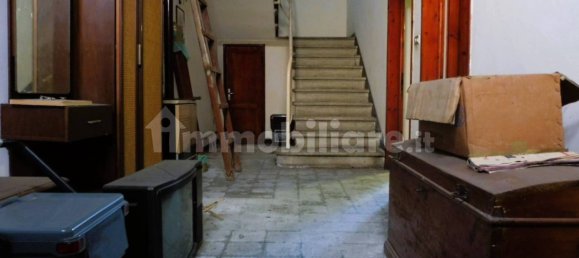 5 Schlafzimmer Haus in Empoli, Italy, Nr. 103010 3
