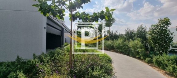 4 bedrooms Townhouse in Tilal City, UAE No. 10436 37