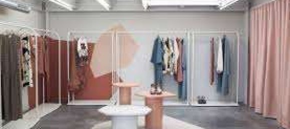 3-Zimmer Gewerbliche Immobilie in Marcon, Italy, Nr. 61844 4