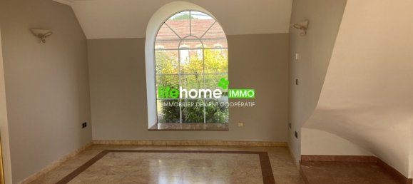 4 bedrooms House in Brebieres, France No. 247581 7