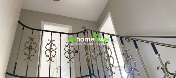 4 bedrooms House in Brebieres, France No. 247581 12