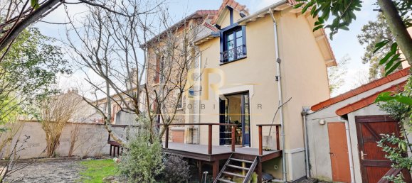 5 bedrooms House in Rosny-sous-Bois, France No. 151546 20