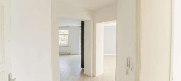 4 rooms Apartment in Kassel, Germany No. 24351 6