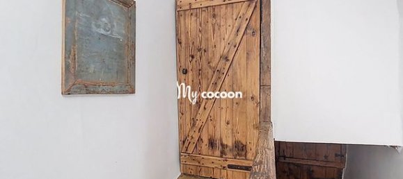 2 bedrooms House in Trevoux, France No. 313892 9