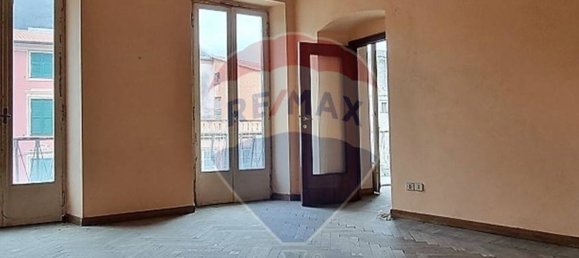 3 bedrooms Apartment in Varese Ligure, Italy No. 56270 13