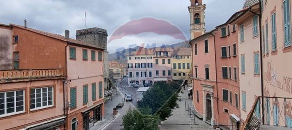 3 bedrooms Apartment in Varese Ligure, Italy No. 56270 10