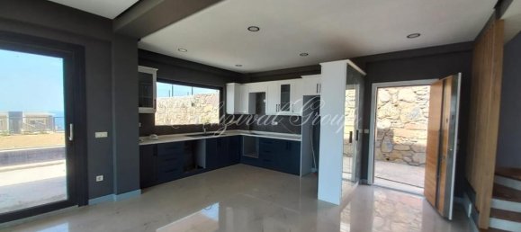 4 bedrooms Villa in Bodrum, Turkey No. 28884 2