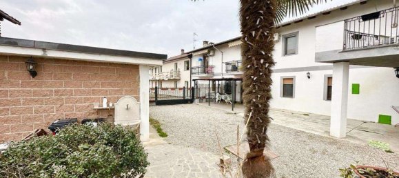 3-salle Maison à Granozzo con Monticello, Italy No. 176358 23