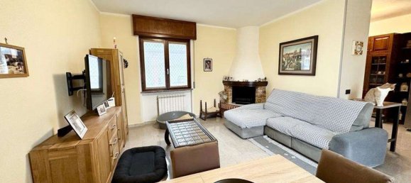 3-salle Maison à Granozzo con Monticello, Italy No. 176358 8