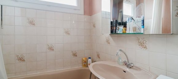 Apartamento de 2 dormitorios en Villeurbanne, France No. 287671 8