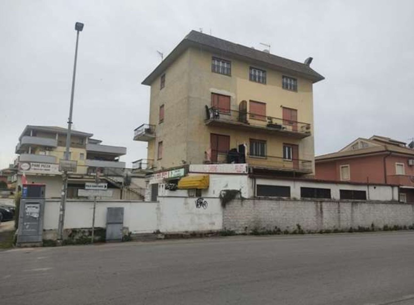 2 غرف نوم شقة في Ardea, Italy رقم 384729