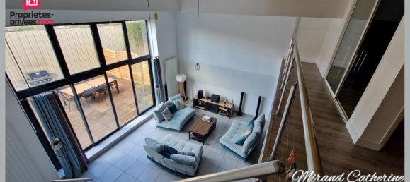 Apartamento de 3 dormitorios en Troyes, France No. 42371 2