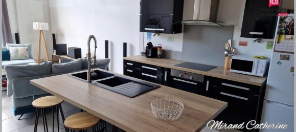 Apartamento de 3 dormitorios en Troyes, France No. 42371 3